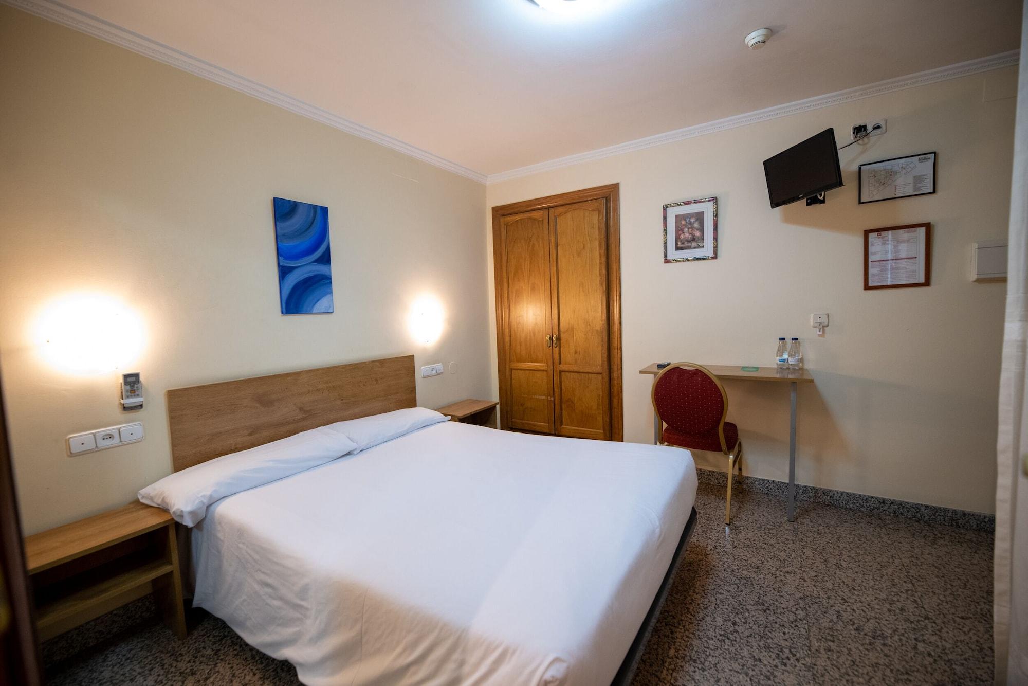 Hotel Jeronimos Y Terraza Monasterio (adults Only) 2*