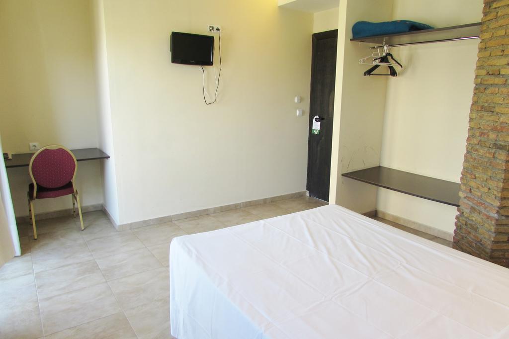 Hotel Jeronimos Y Terraza Monasterio (adults Only) 2*